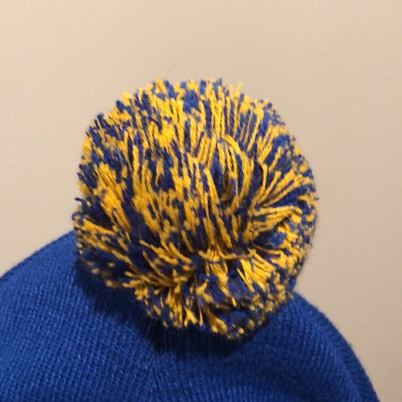 NBA Golden State Warriors Pom Pom Beanie - Picture 3 of 6